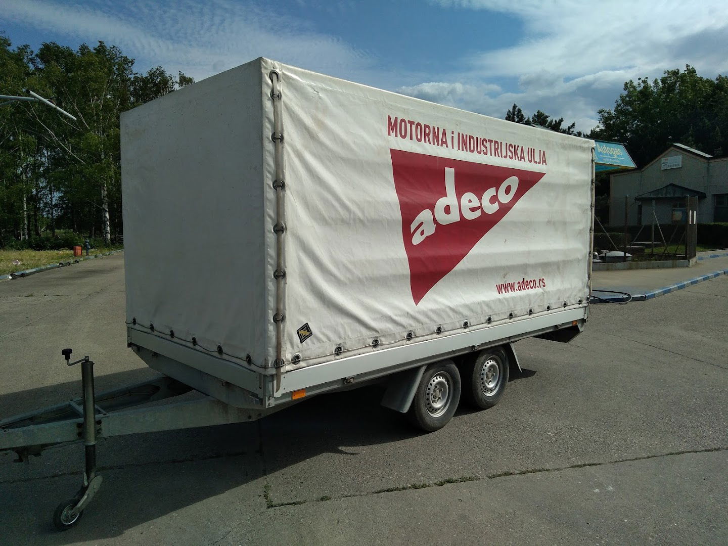 Iznajmljivanje prikolica - Beograd