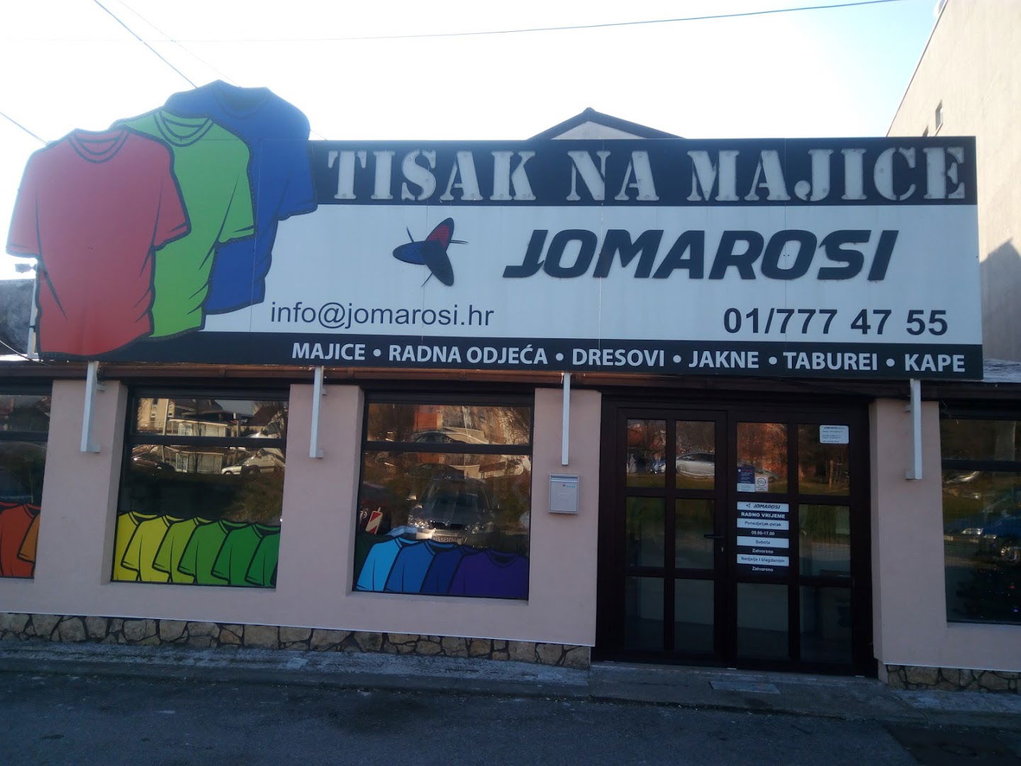 Tisak na majice Jomarosi