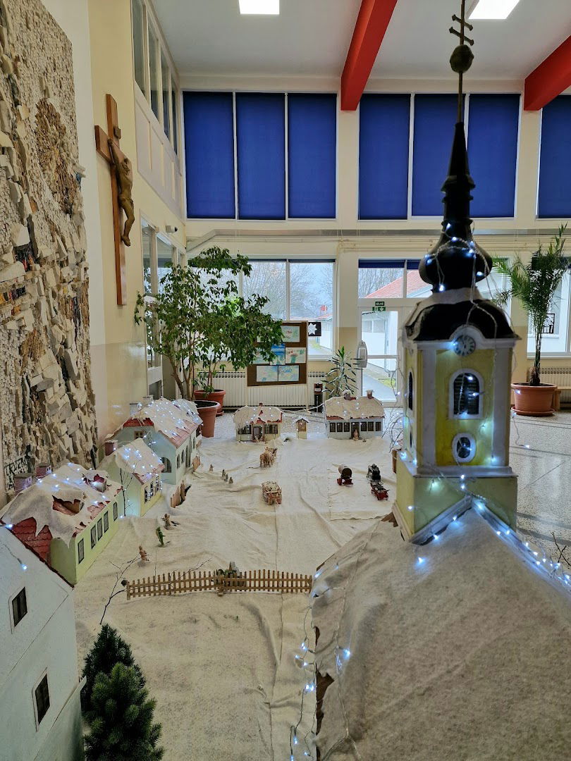 Osnovna škola Josipa Kozarca, Lipovljani