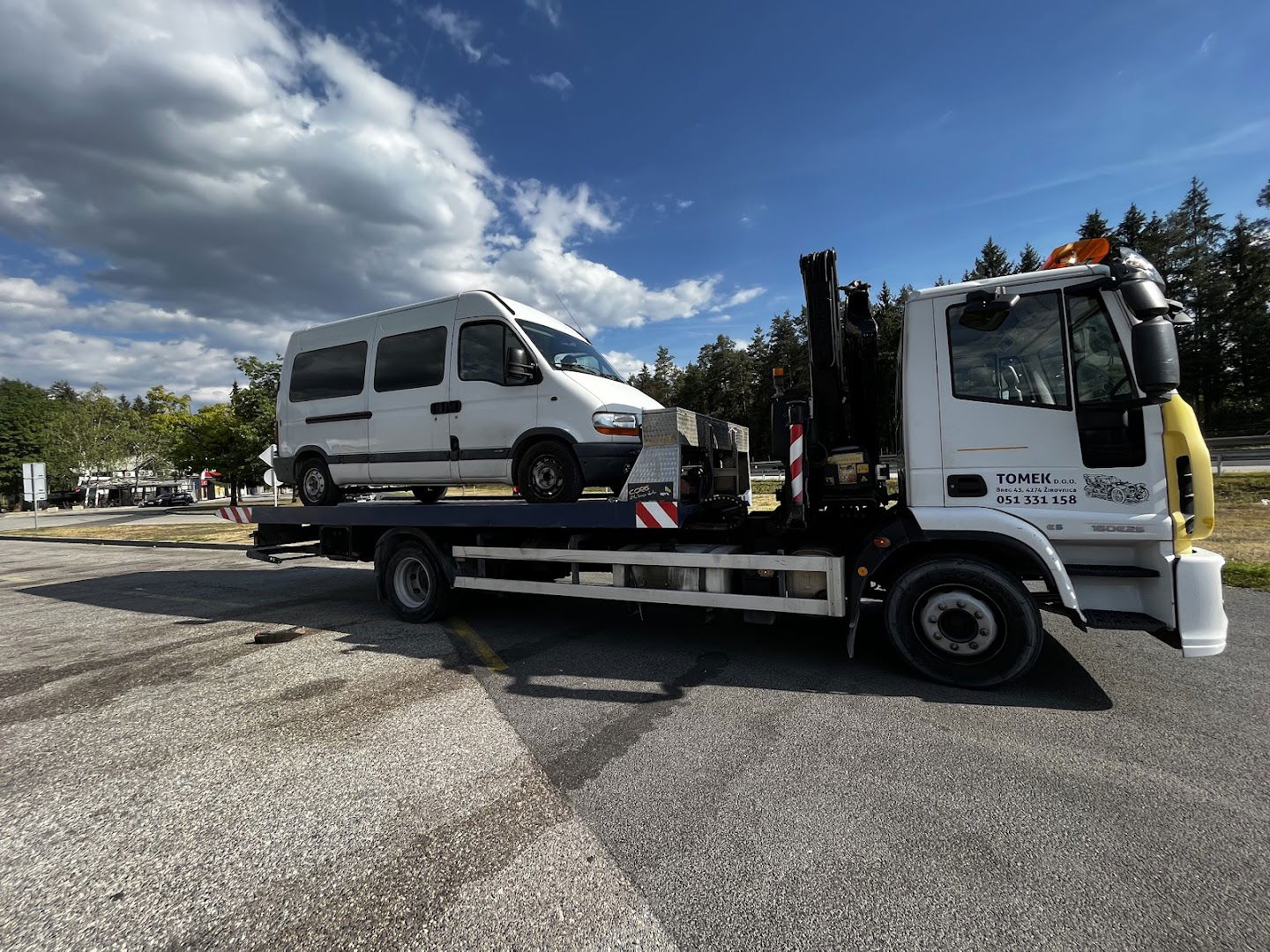 Tomek, družba za trgovino, proizvodnjo in storitve Žirovnica, d.o.o.