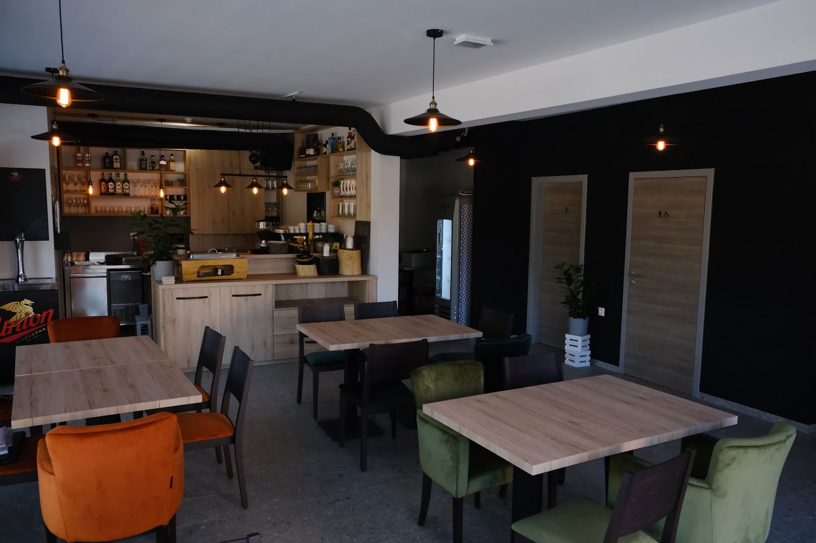 Burger Bar | Bed & Breakfast REZIDENCA PIPANOVA