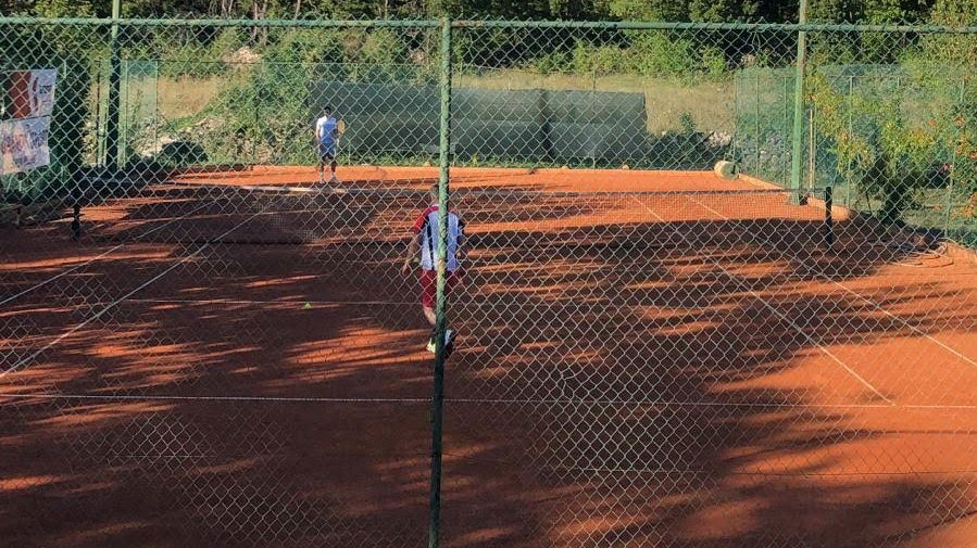 Tenis Centar "Ćavar"