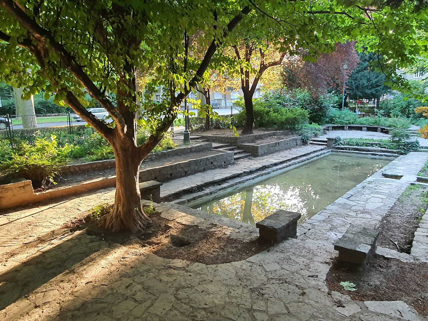 Fontana "Kozmički ciklus vode"