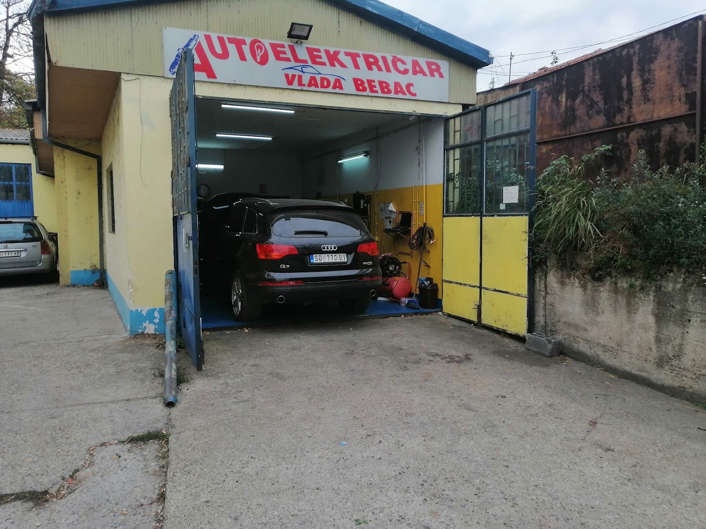 Autoelektričar Vlada Bebac