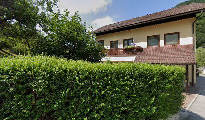 Modna konfekcija in pletiljstvo Matejka Kusterle s.p.