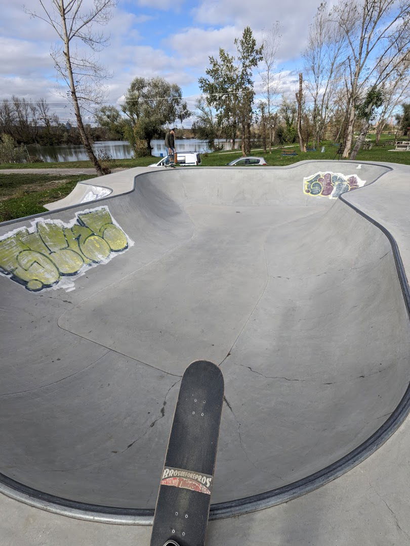 Skate park Zaprešić by Tonbe Skateparks