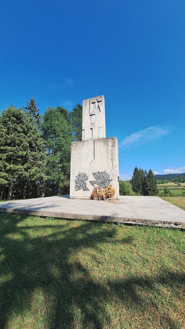 Patrija Monument