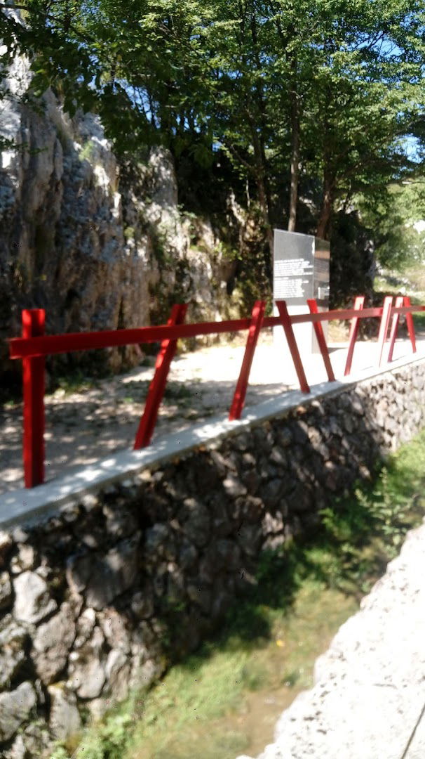 Spomenik žrtvama talijanskog fašizma i nacizma