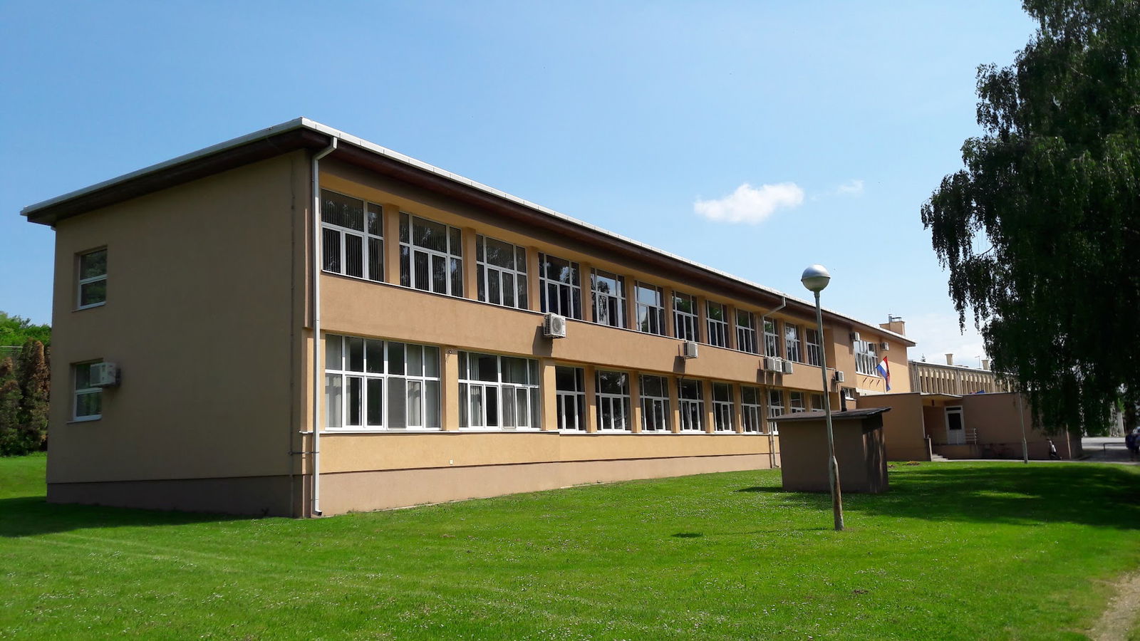 PRIMARY SCHOOL RAJIĆ