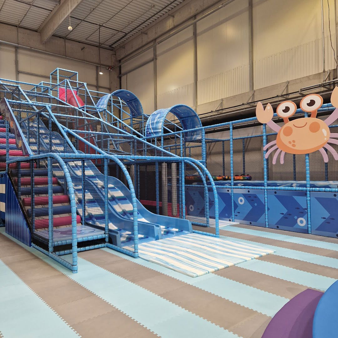 Skakaonica Ava- Zabavni park za decu i odrasle