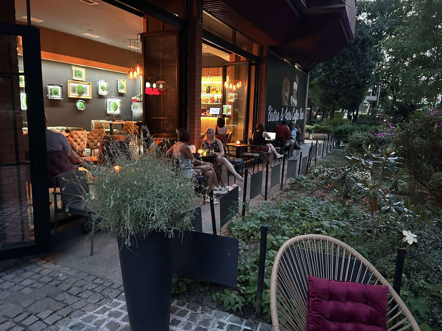 Bistro & Jars Coffee Bar