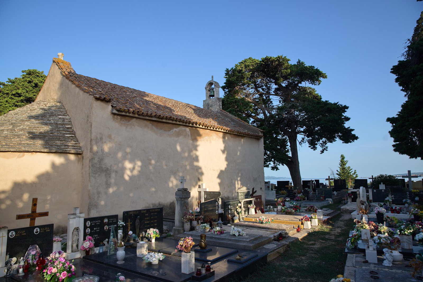 Turanj cemetery