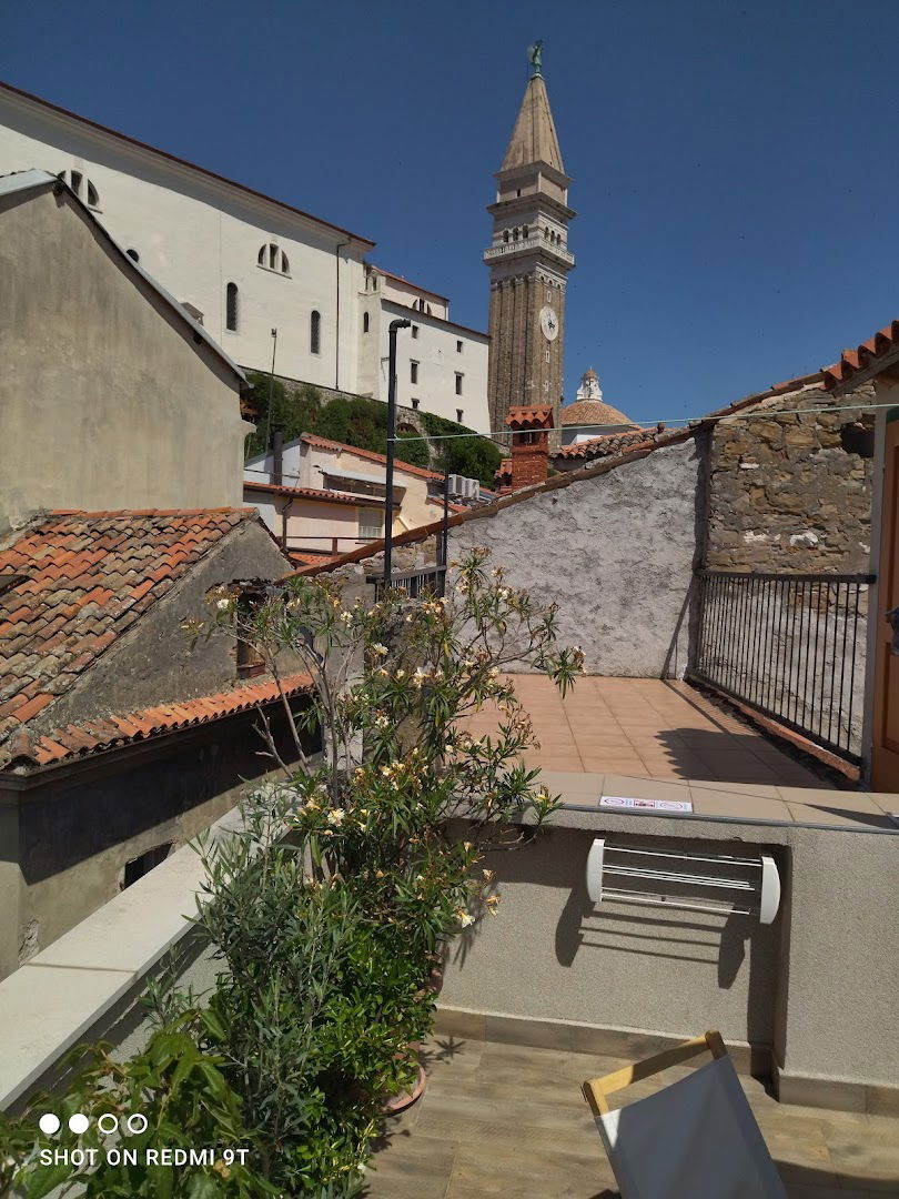 Traditional Piran House & Studio