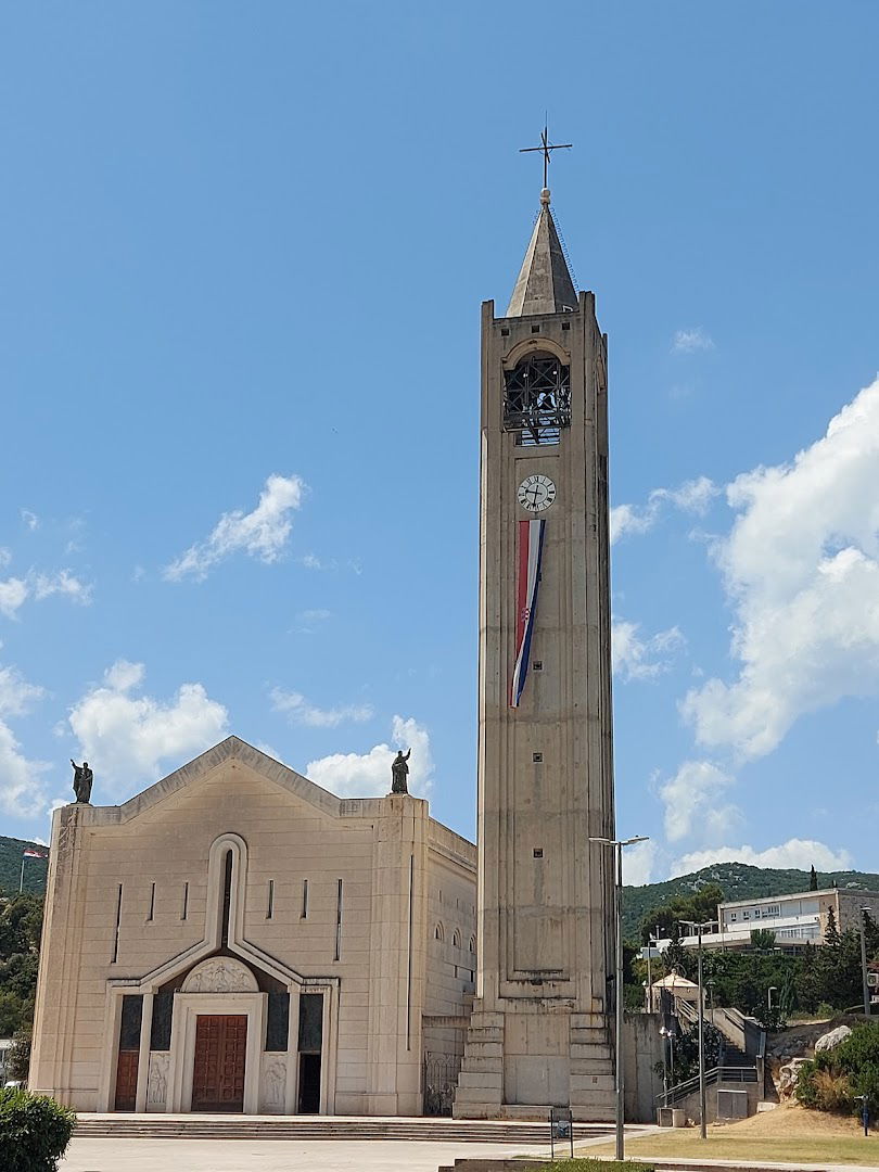 Crkva Kraljica neba i zemlje