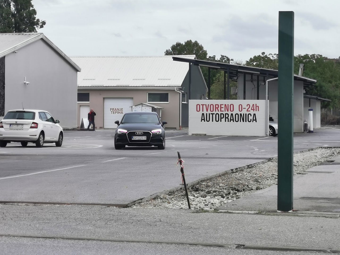 Samoposlužna autopraonica