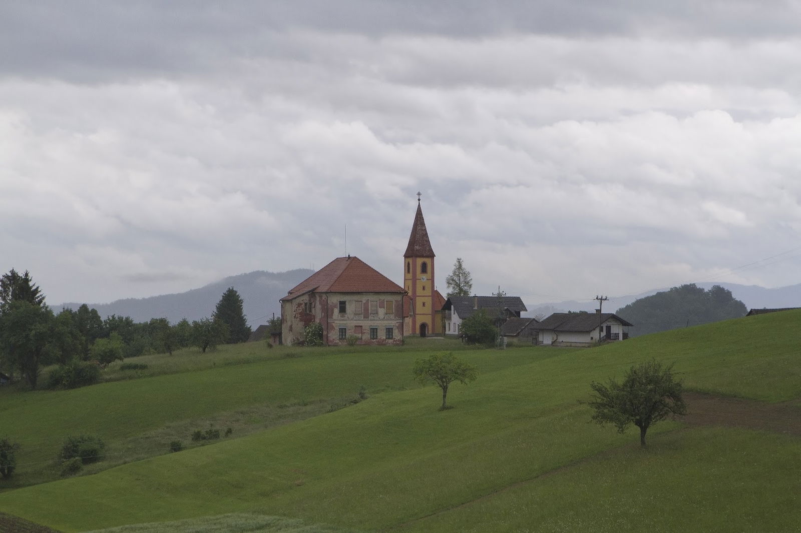 Cerkev sv. Antona Puščavnika