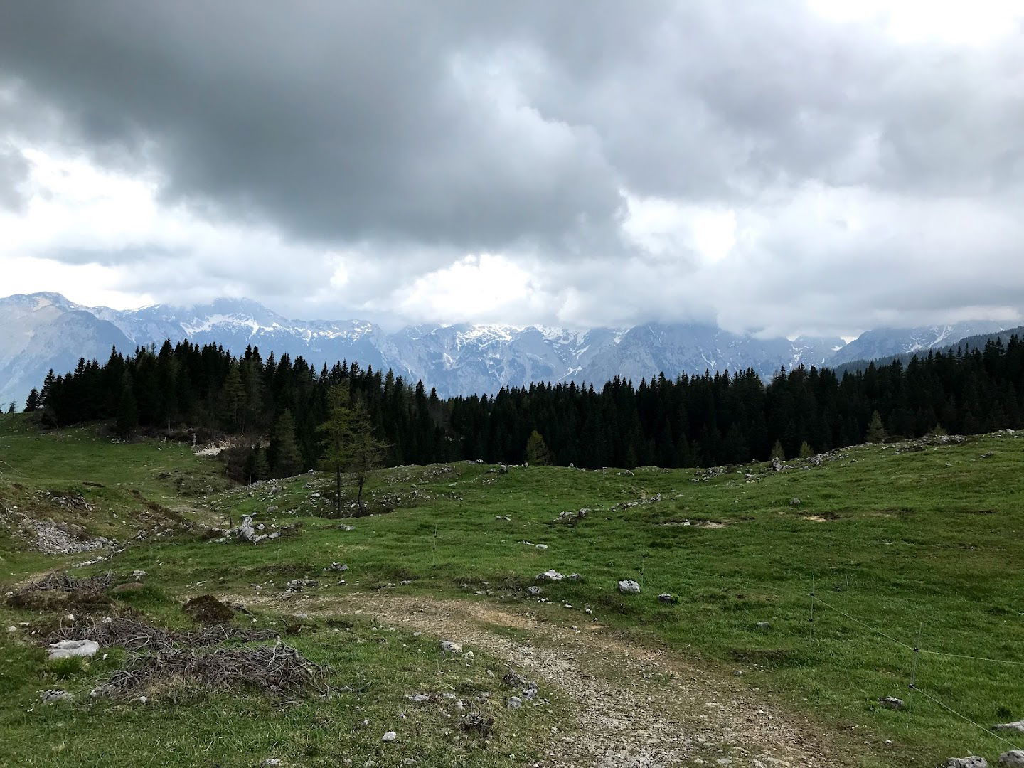 [P] Velika Planina cable car parking lot