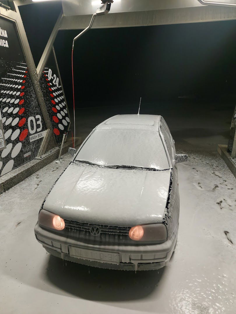 Sport Manila - samouslužna autopraonica