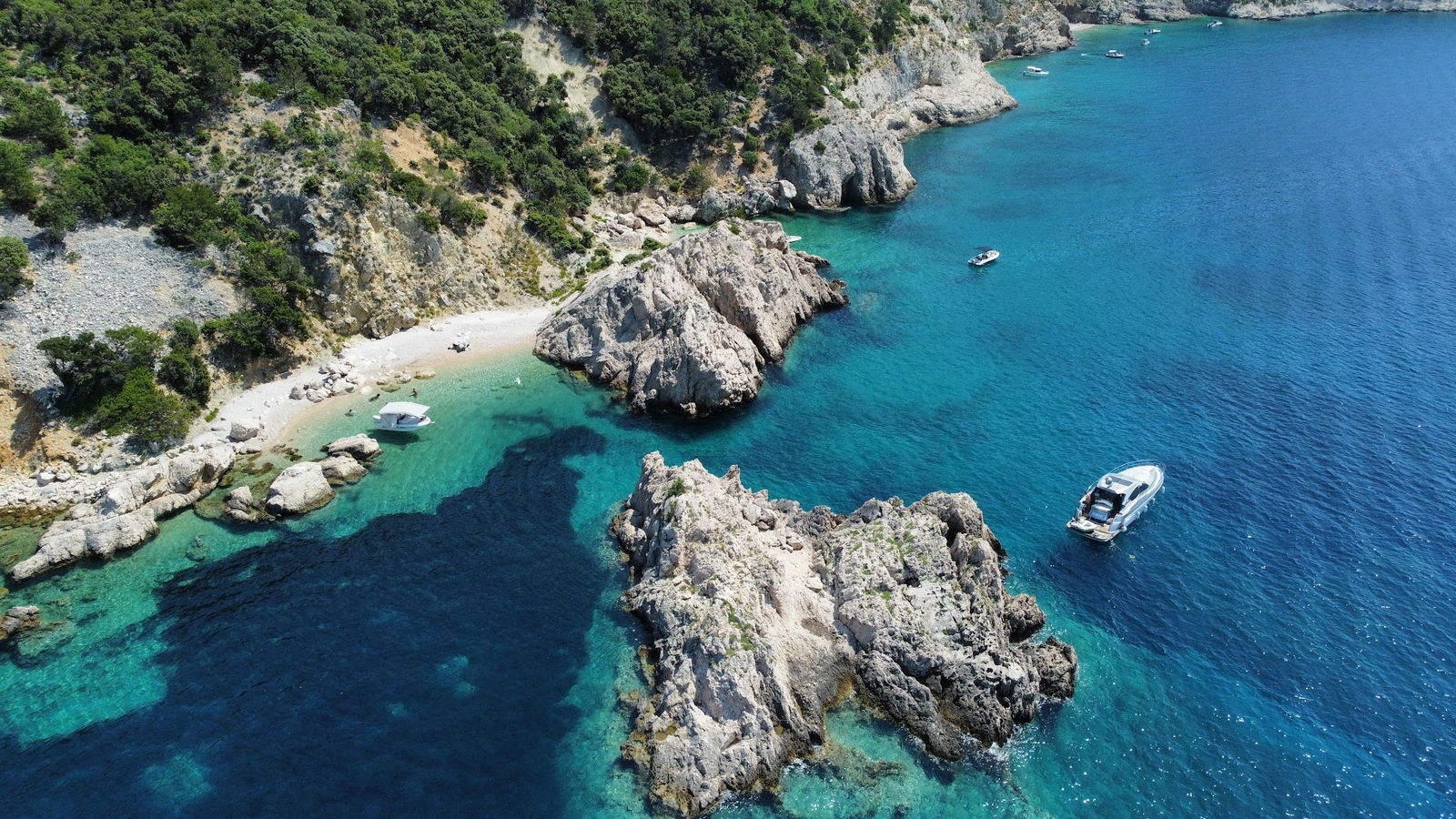 LUKS Rent a Boat - Medulin