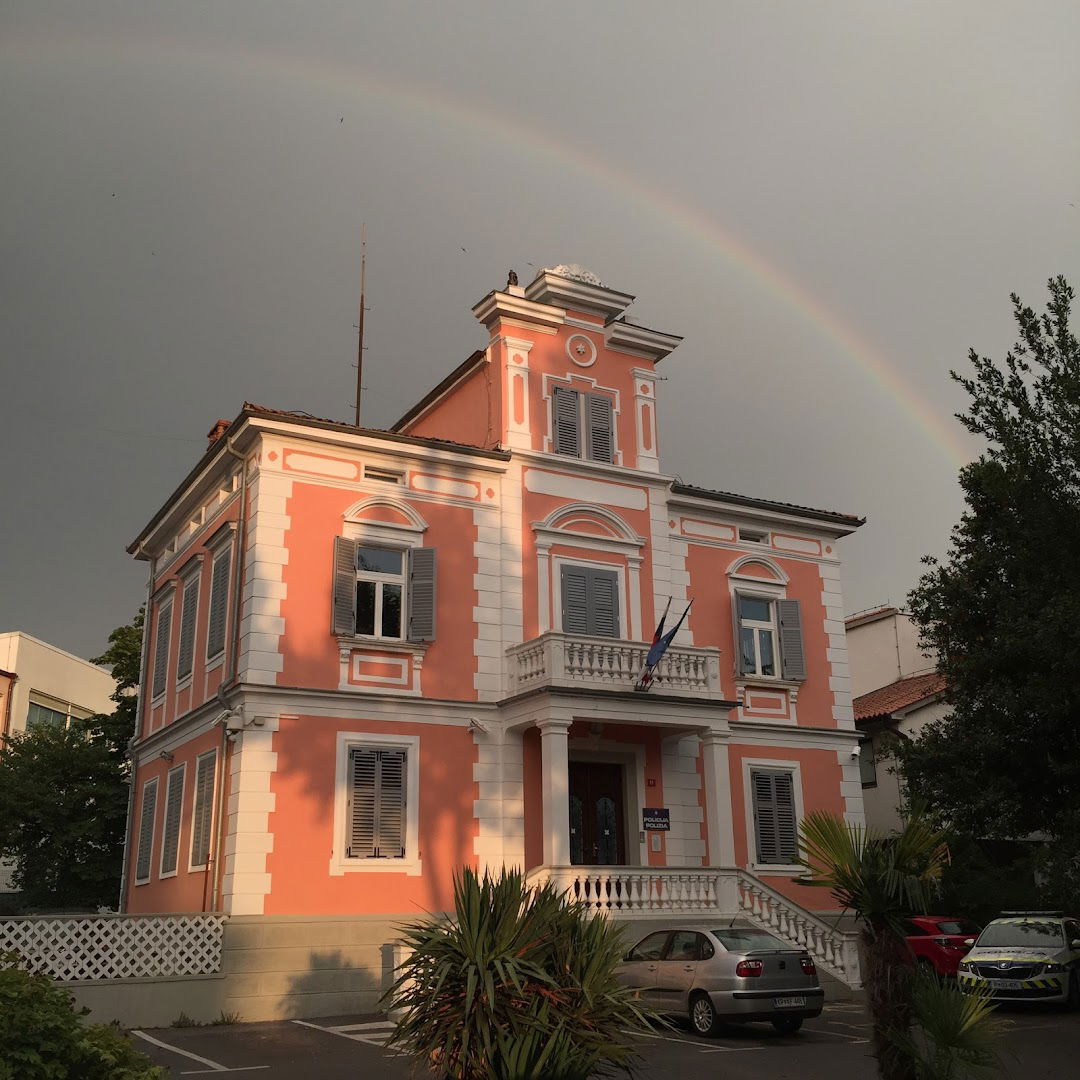 Policijska postaja Izola