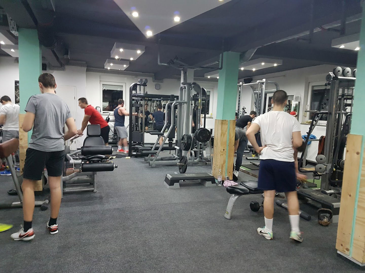 Caffe bar & Fitness "Prestige"