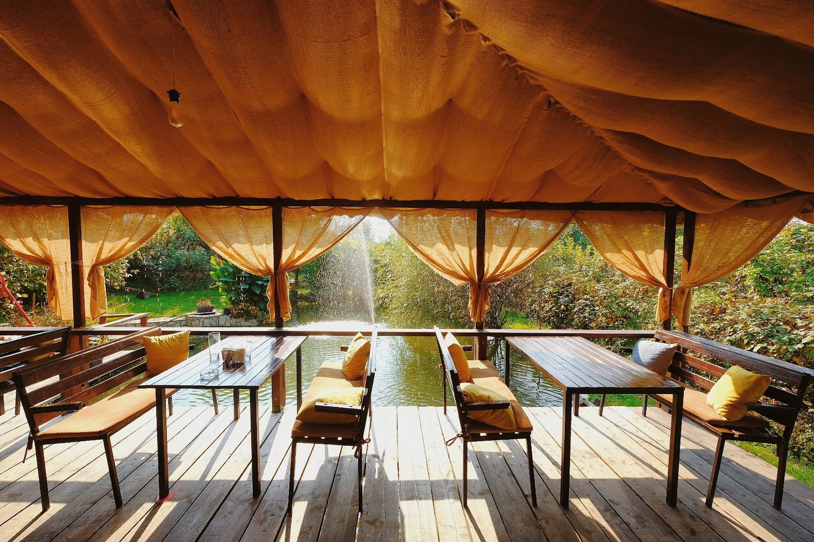 Извор сјајних укуса