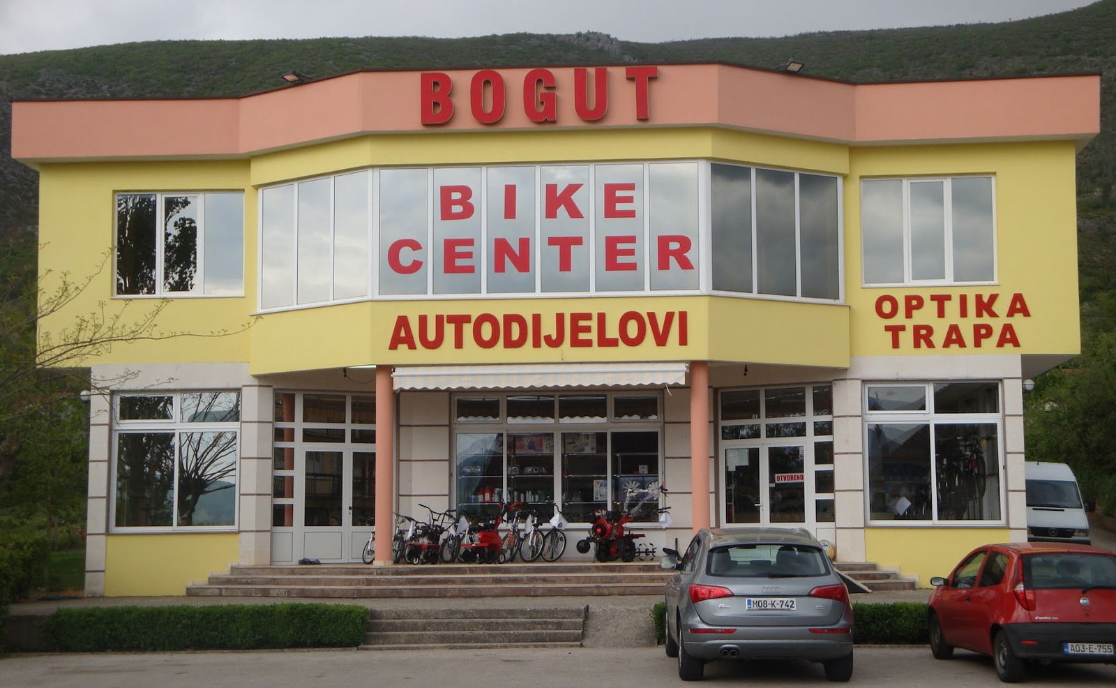 BOGUT Autodijelovi / bike center