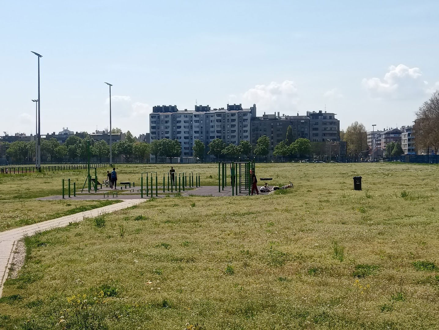 Svetice atletske staze