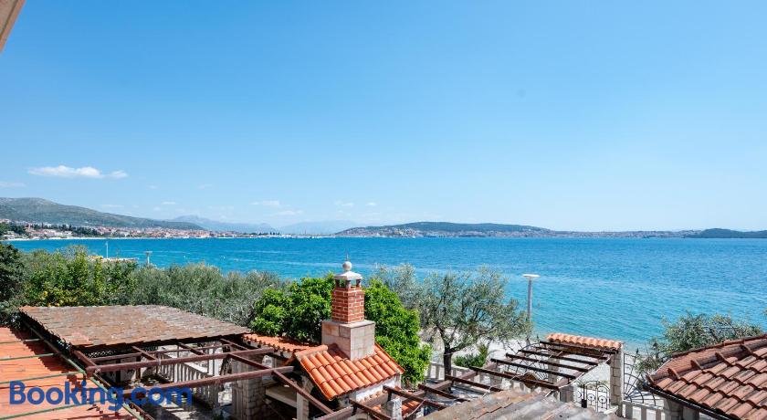 Villa Segetski dvori - Tradition since 1964