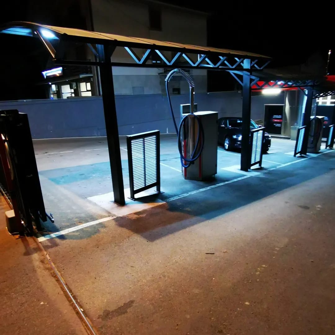 Samouslužna perionica