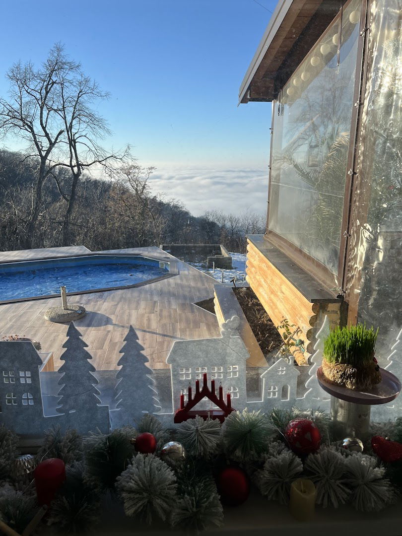 Rajska Priča or Paradise Story