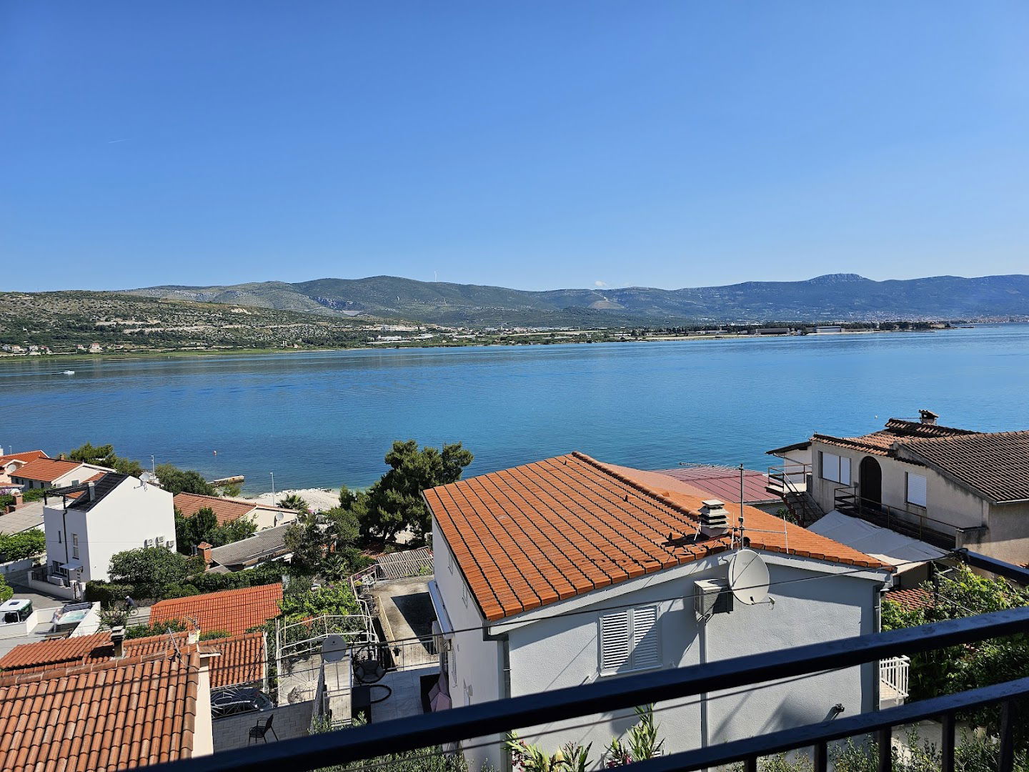 Blue View Apartments