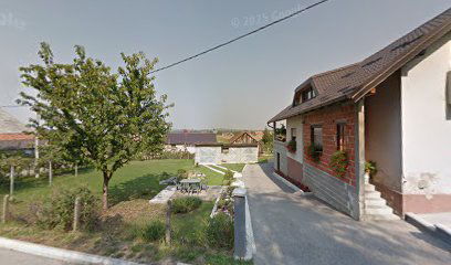 MALONOGOMETNI KLUB KOLAROVEC