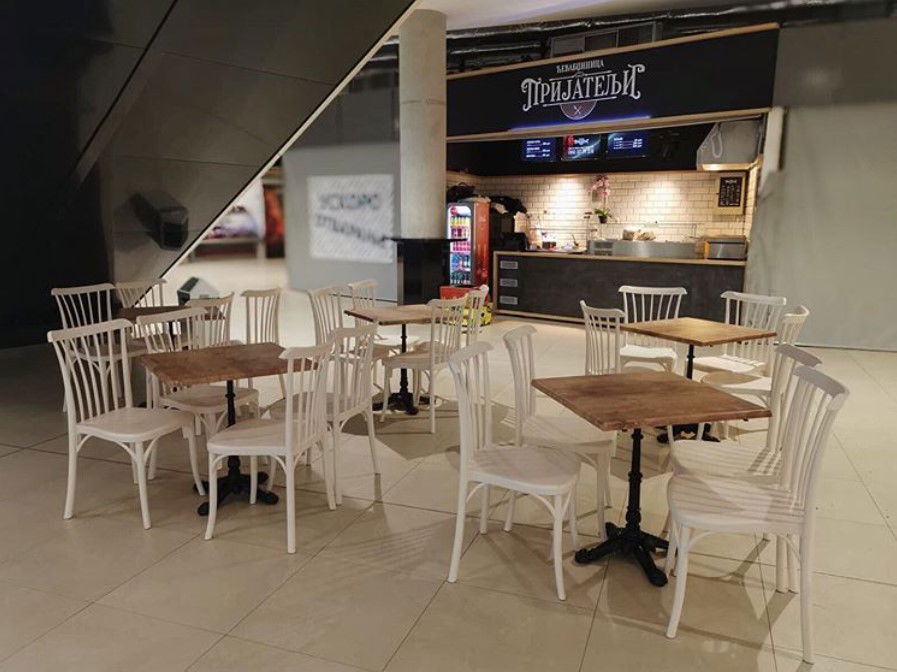 Ћевабџиница Пријатељи