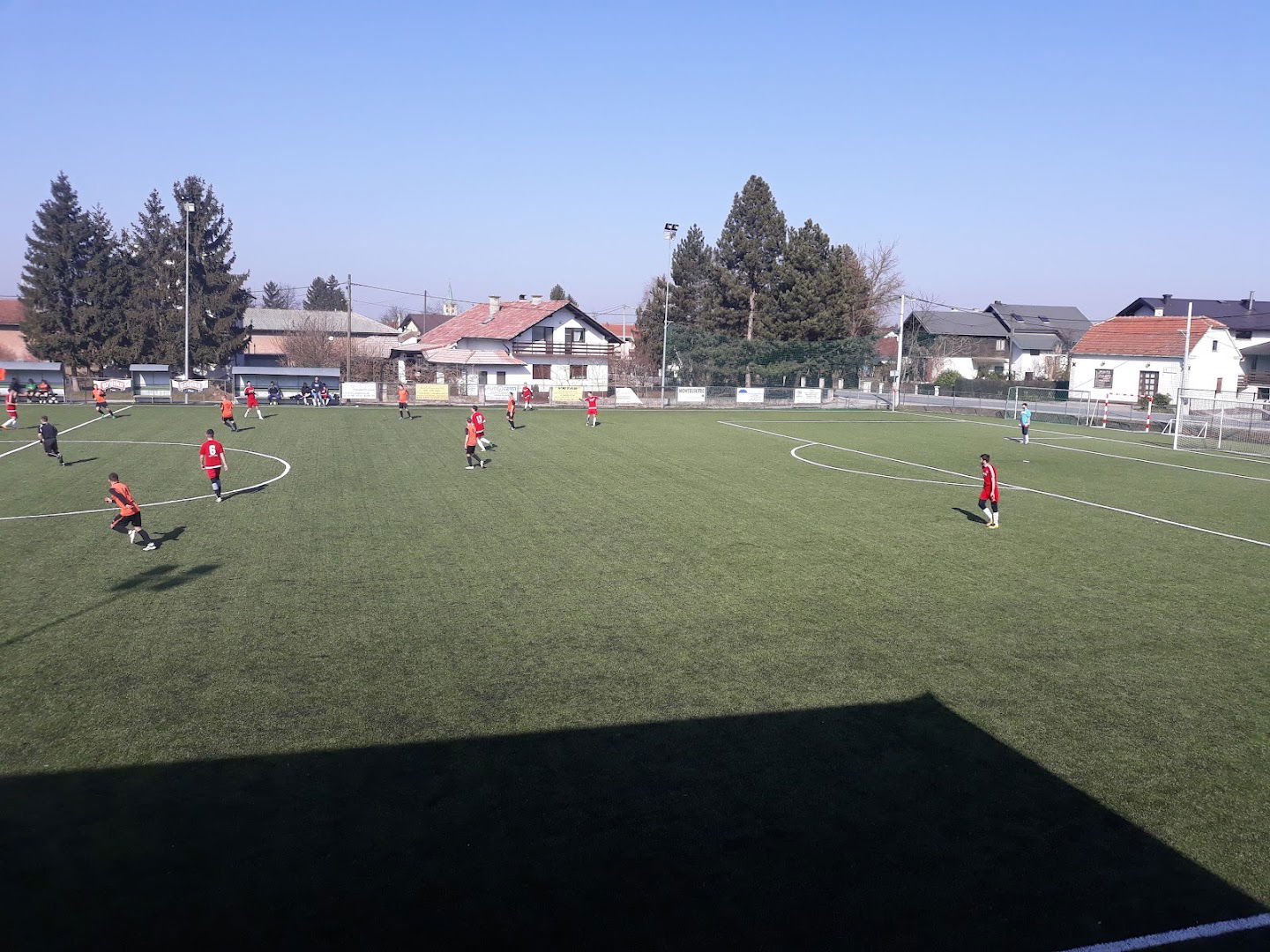 Nogometno igralište Brezje