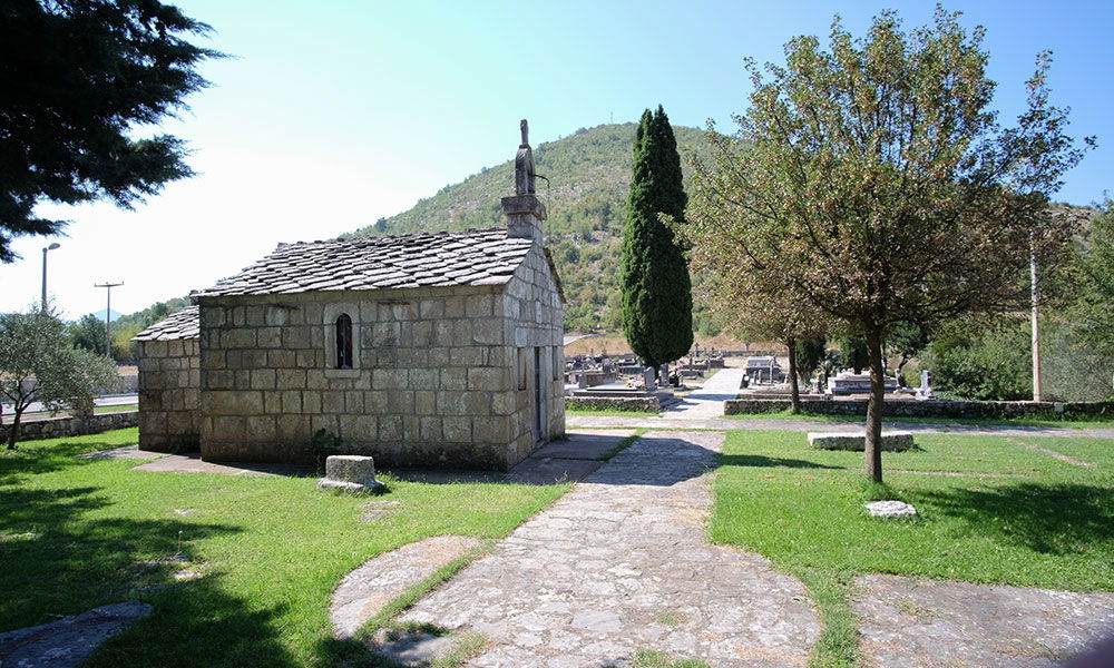 Crkva sv. Luke, sv. Ivana i Gospe Lurdske