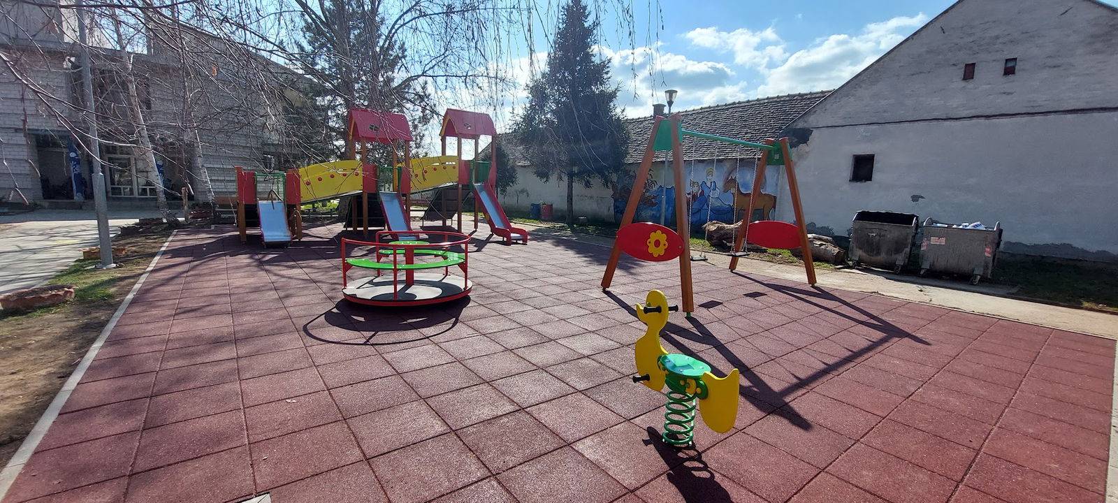 Dečije igralište, Dobanovci_93