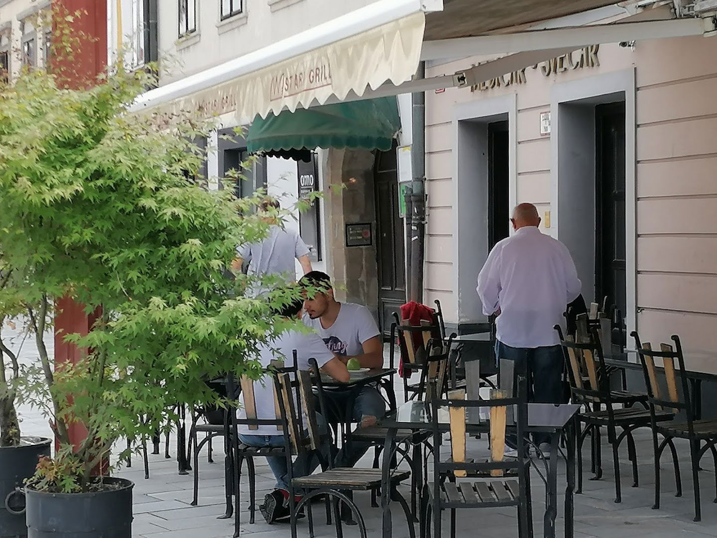 Okrepčevalnica stari Gril Đemo Ameti s.p.