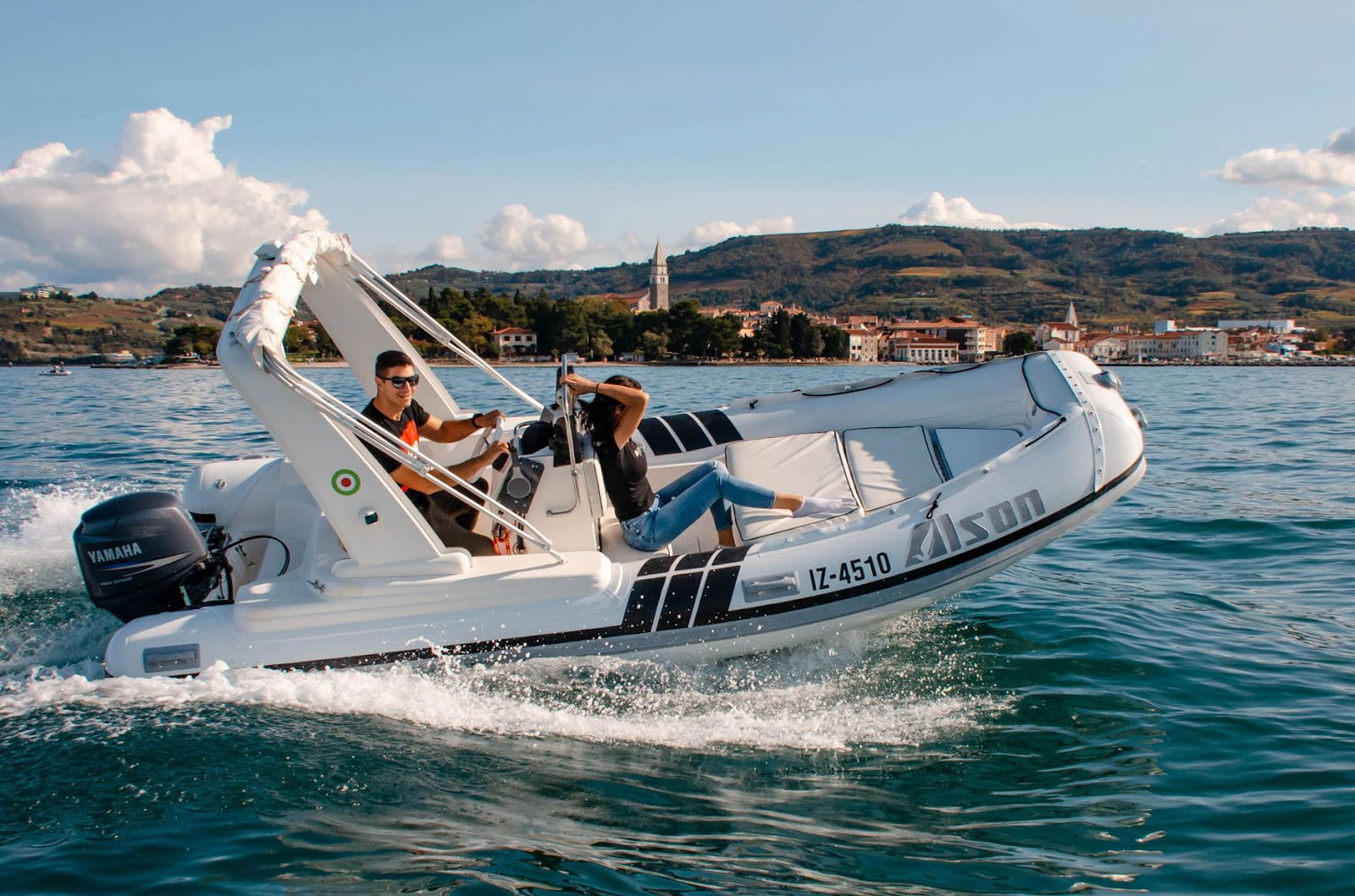 Rent a boat Izola / Rent a boat slovenia / Najem plovil / Navtični tečaji - Navtik kanal