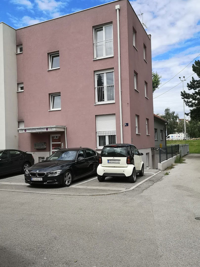 Odvjetnik Ivan Ester