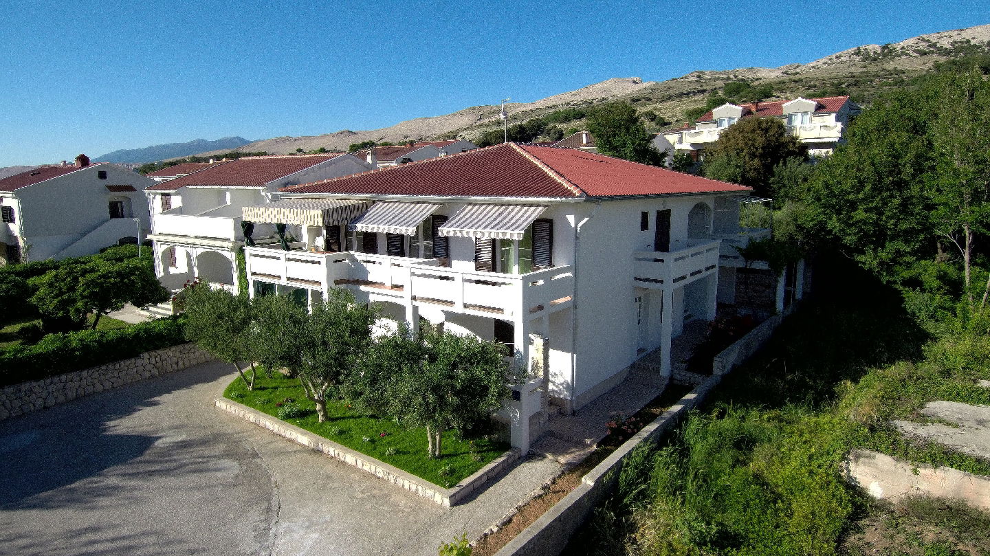 Apartments Pag Andreja