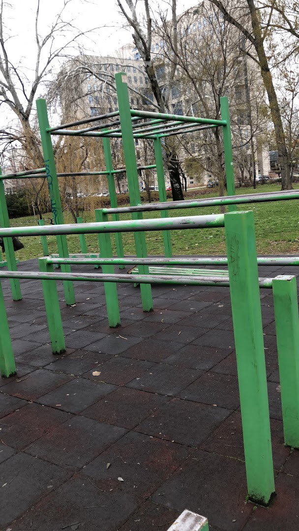 Teretana na otvorenom "Barserbz"