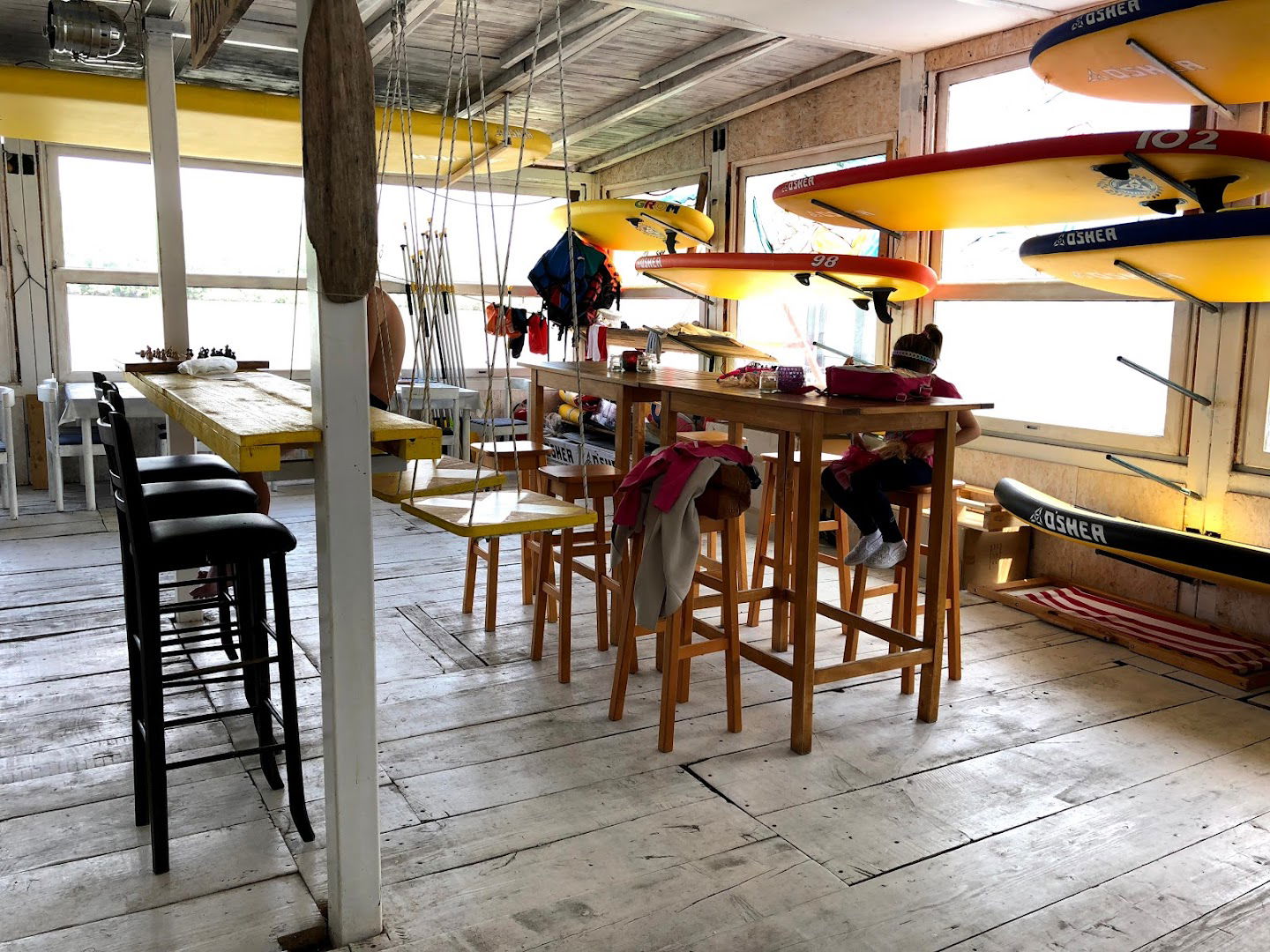 Daska&Veslo Beach Bar i SUP centar