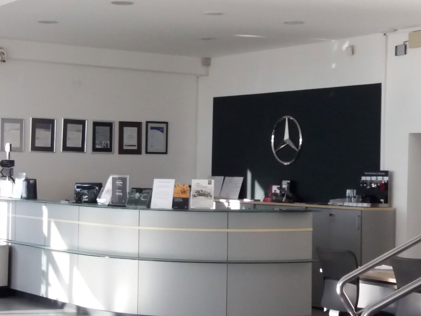 Auto kuća Bunić - ovlašteni Mercedes-Benz i Fuso servisni partner