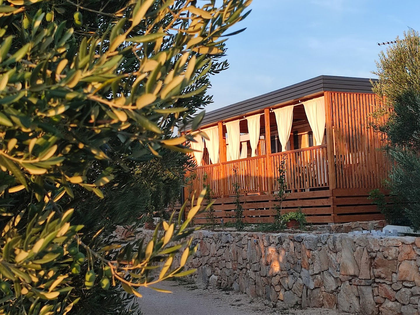 Kamp Paradiso & Mobile Home