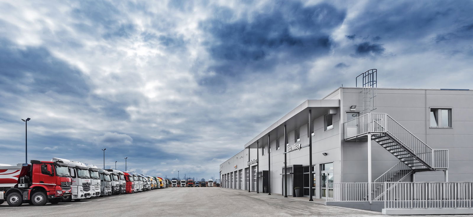 Centar Gospodarskih Vozila