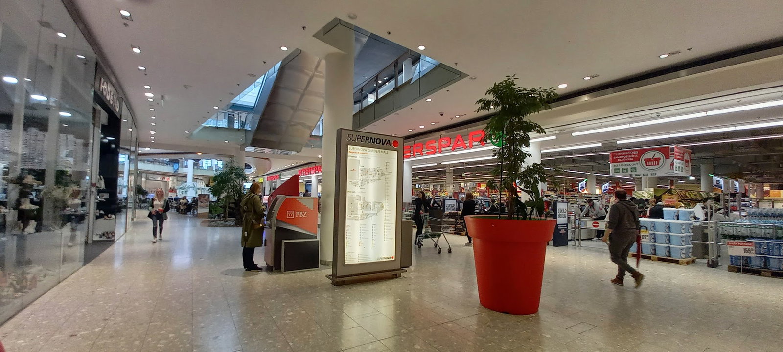 Supernova Garden Mall