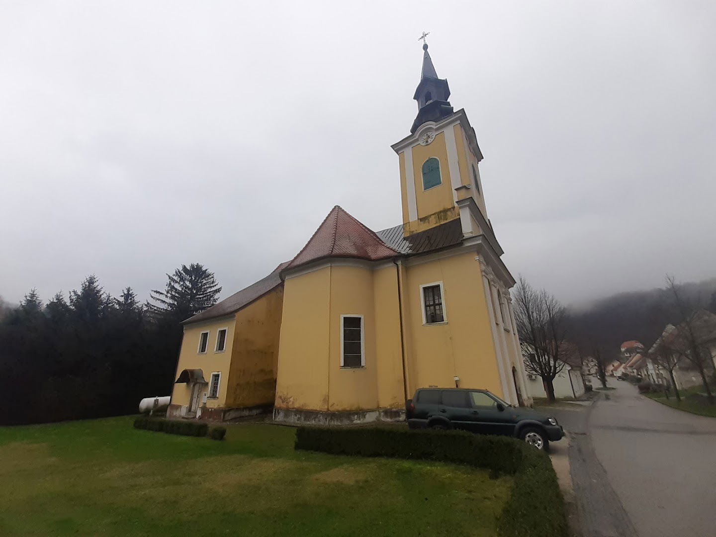 Župnijska cerkev sv. Janeza Krstnika