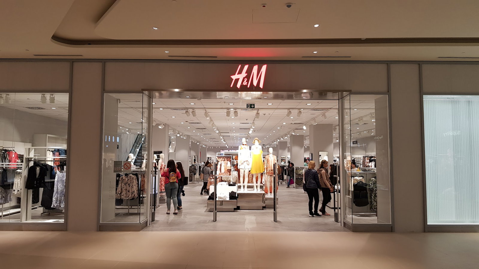 H&M