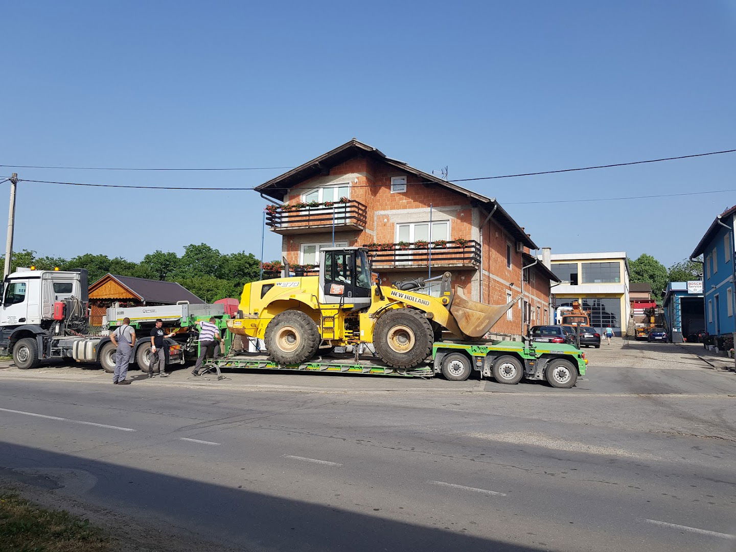 AUTOREMONT I TRANSPORT, VL. ZDRAVKO ČORBA, PLANINSKA 24.